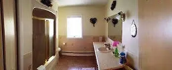 Niagara Falls Cottage Rental Craig House Canadá