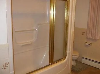 Ξενοδοχείο Niagara Falls Cottage Rental Craig House
