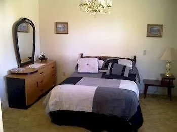 Niagara Falls Cottage Rental Craig House Καταρράκτες του Νιαγάρα