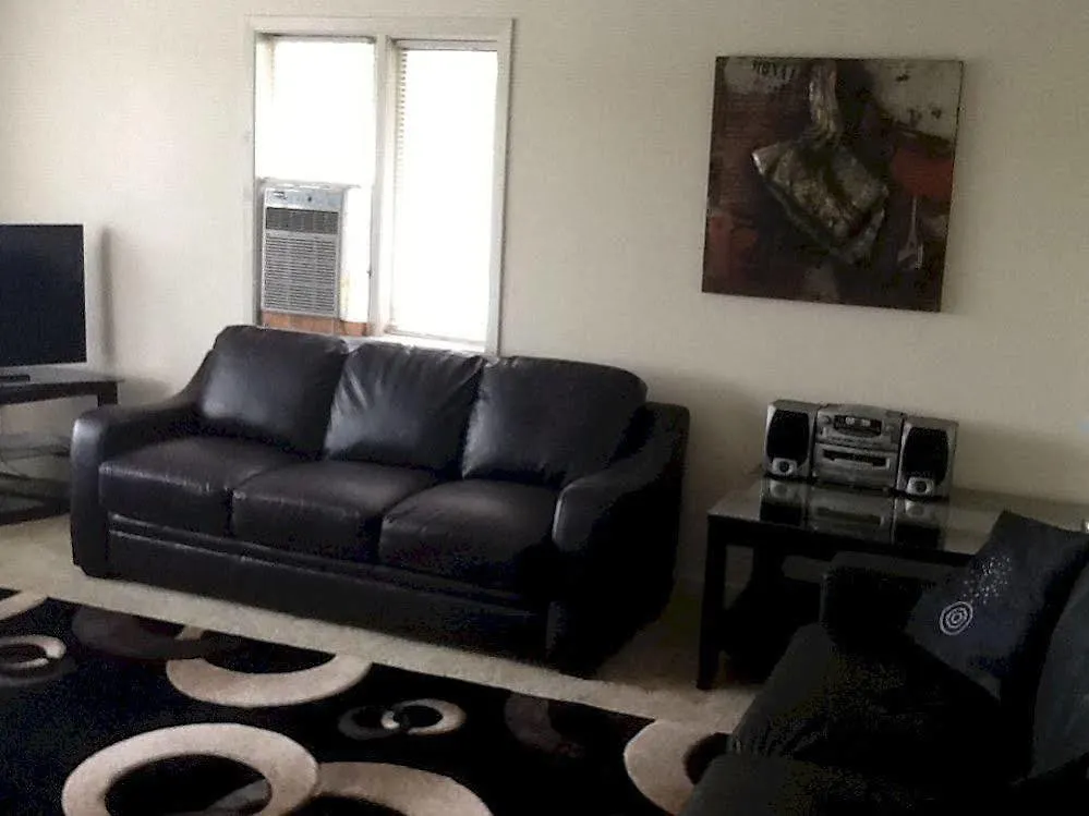 Ξενοδοχείο Niagara Falls Cottage Rental Craig House